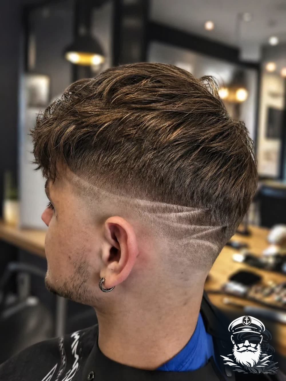 Precyzyjny fade z ostrym konturem